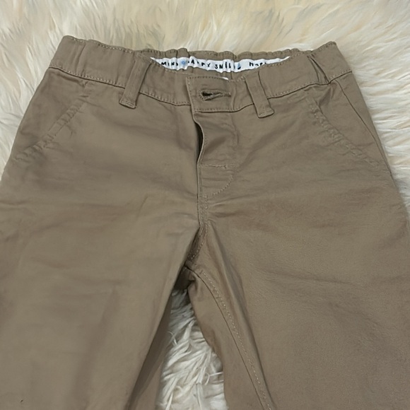 H&M Khaki Pants with Elastic Waistband Size 9-12M - Picture 2 of 7